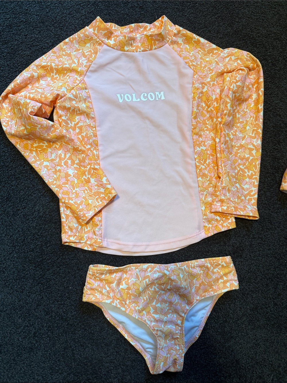 Volcom Girls Pink & Orange Floral Long-Sleeve Rashguard Set